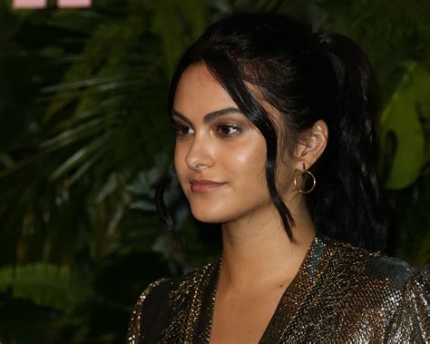 Camila Mendes Height Weight Bra Size Body。